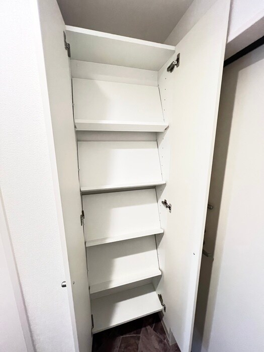 物件内観写真12　(靴箱)