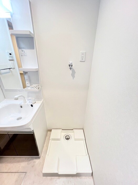 物件内観写真19　(洗濯機置場)