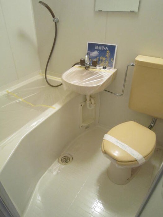 物件内観写真8　(バス／シャワールーム等)