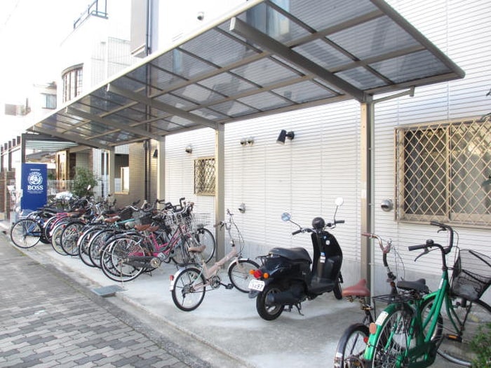 物件外観写真5　(駐輪場)