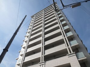 ﾛｰﾚﾙｺｰﾄ豊中（1306）外観写真