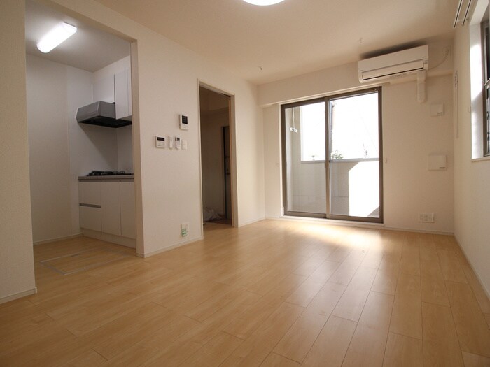 物件内観写真9　(居室)