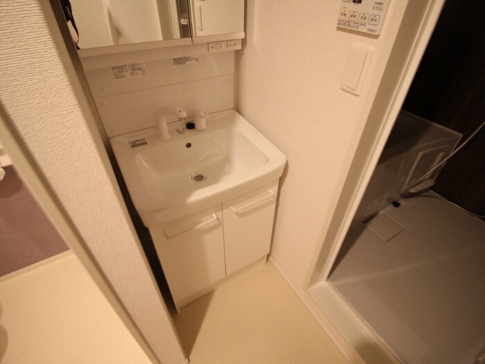 物件内観写真14　(洗面)