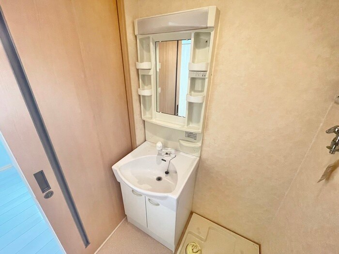 物件内観写真9　(洗面)