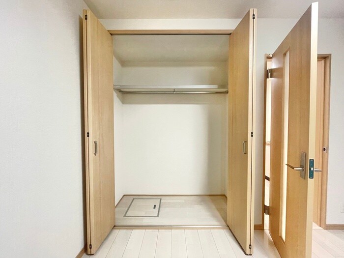 物件内観写真14　(収納)