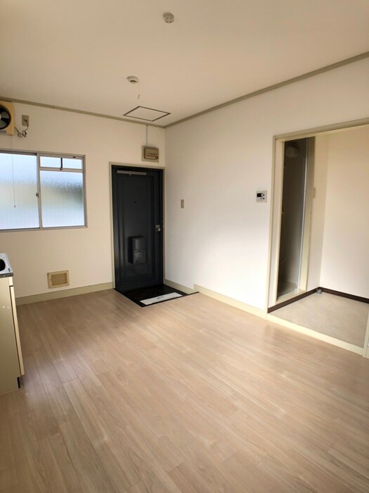 物件内観写真11　(居室)