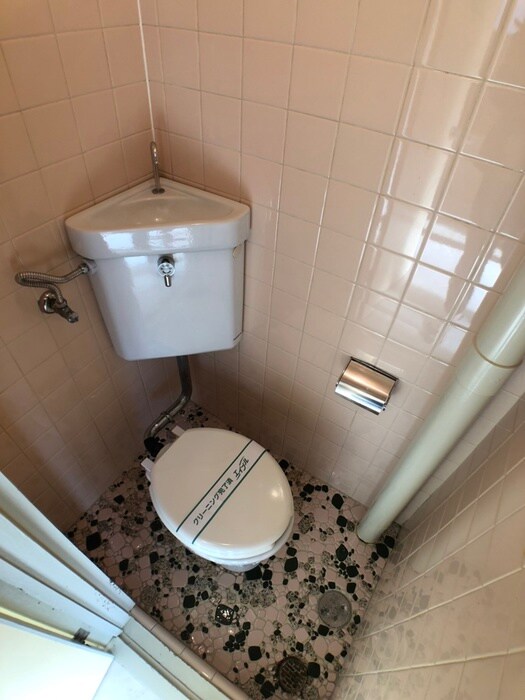 物件内観写真14　(トイレ)