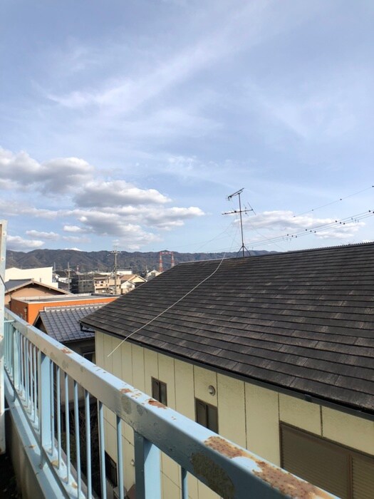 物件内観写真17　(室内からの展望)