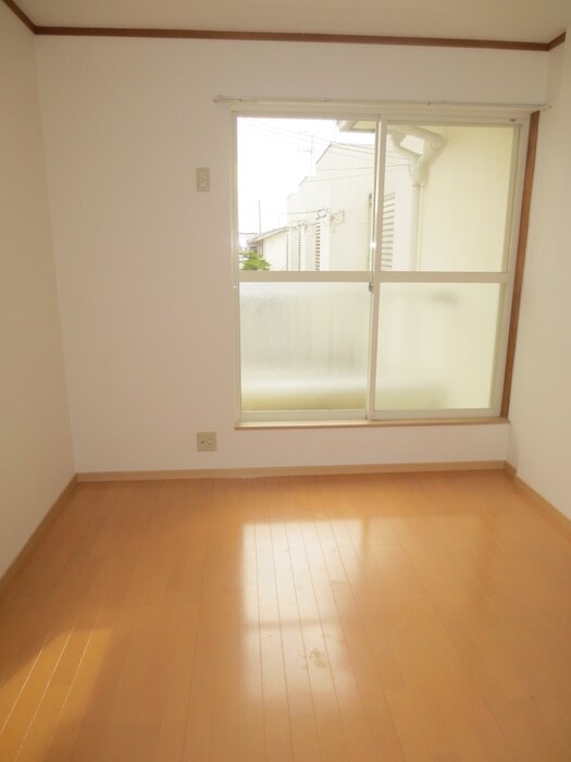 物件内観写真10　(居室)