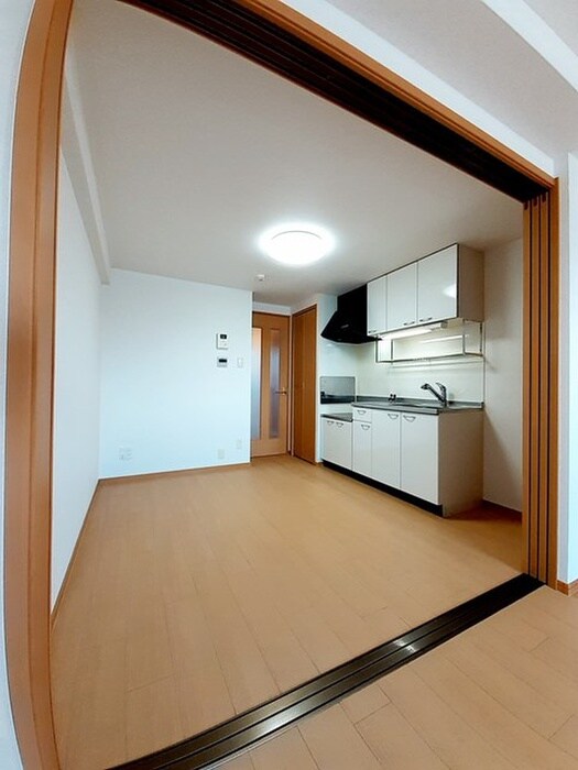 物件内観写真7　(居室)