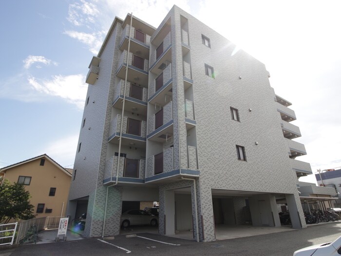 物件外観写真3　(外観写真)