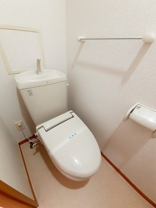 物件内観写真11　(トイレ)