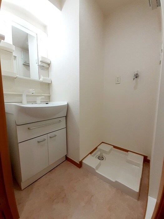 物件内観写真12　(洗面)