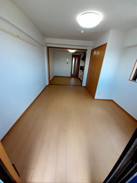 物件内観写真13　(居室)