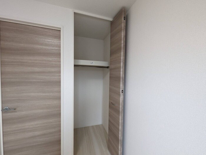 物件内観写真16　(収納)