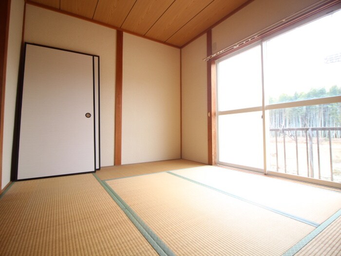 物件内観写真13　(居室)