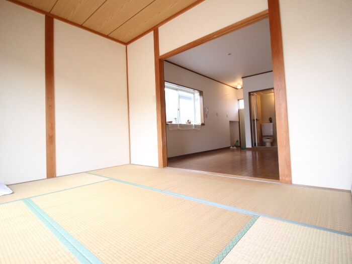 物件内観写真14　(居室)