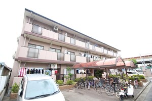 ハイツ泉外観写真
