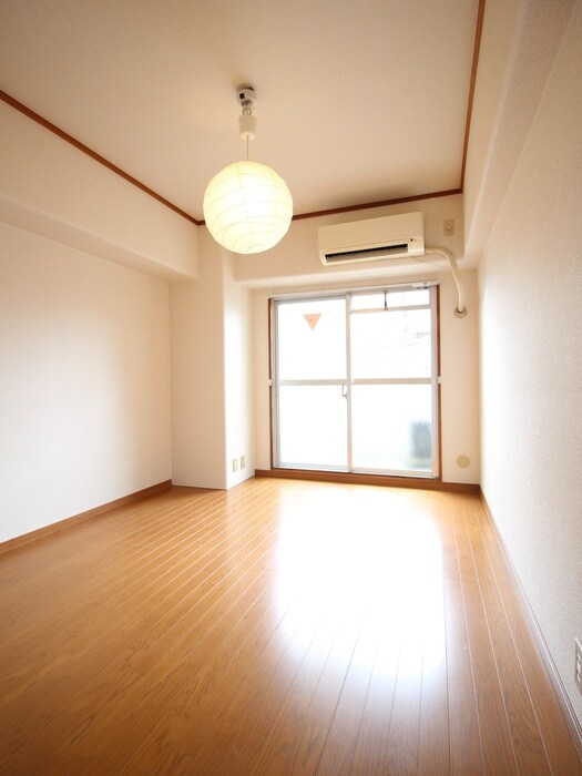 物件内観写真19　(居室)