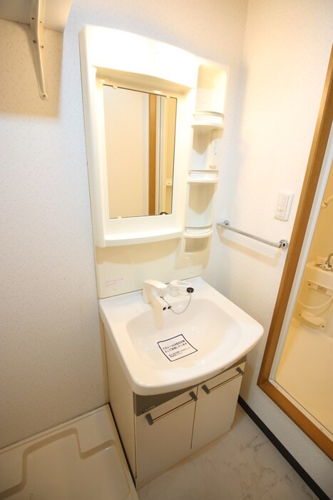 物件内観写真10　(洗面)