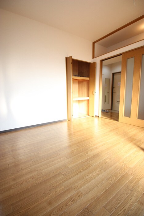 物件内観写真12　(居室)