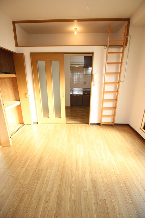 物件内観写真17　(居室)