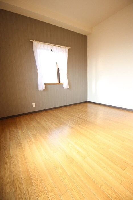 物件内観写真18　(居室)