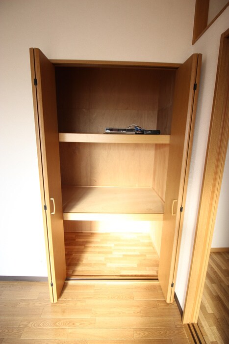 物件内観写真22　(収納)