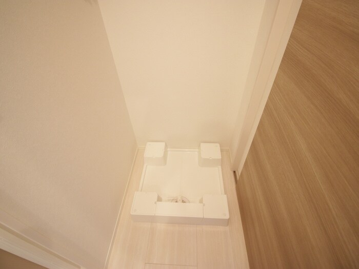 物件内観写真22　(洗濯機置場)