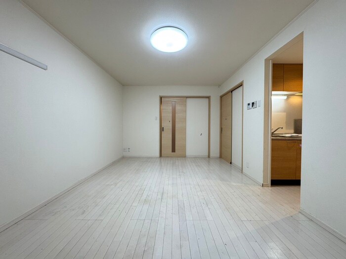 物件内観写真12　(居室)