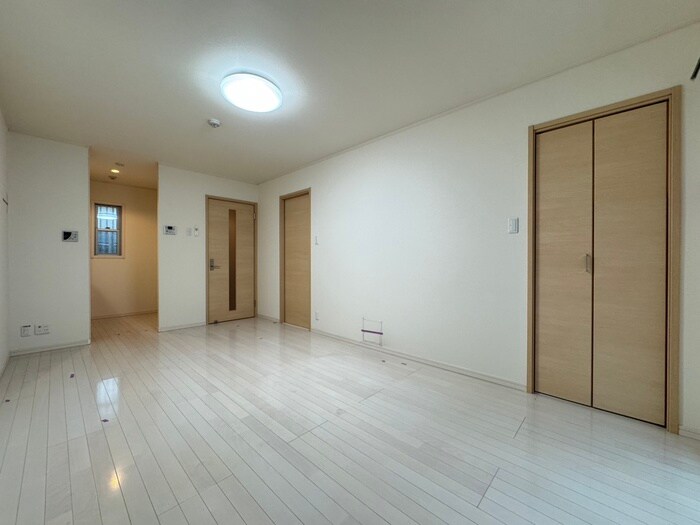 物件内観写真13　(居室)