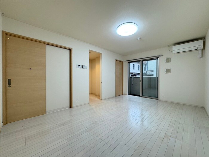 物件内観写真14　(居室)