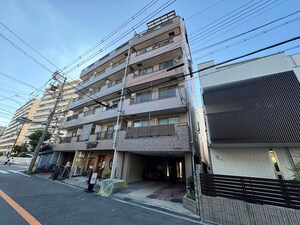 コスモスライフ外観写真