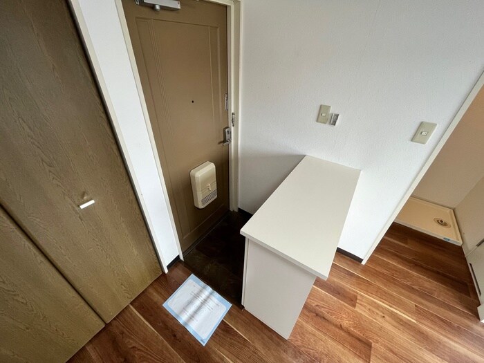 物件内観写真9　(靴箱)