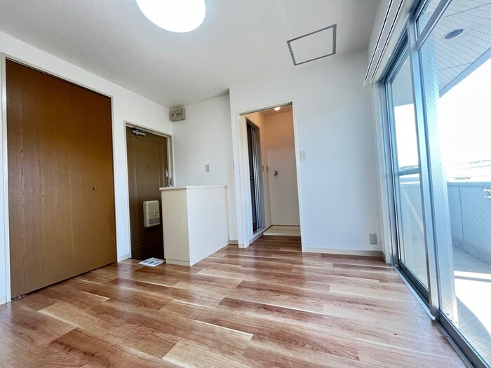 物件内観写真10　(居室)