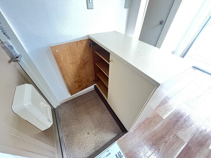 物件内観写真16　(靴箱)