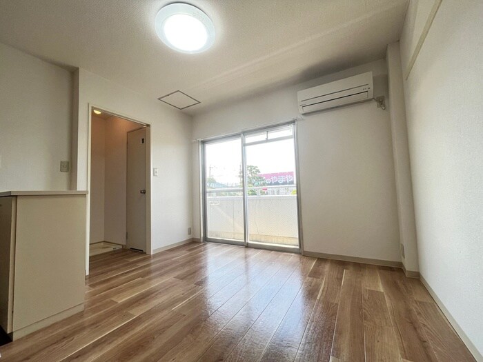 物件内観写真17　(居室)