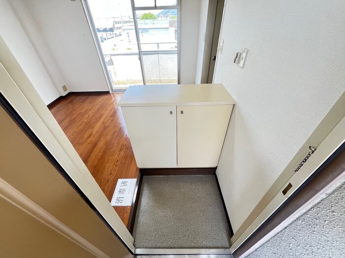 物件内観写真20　(玄関)