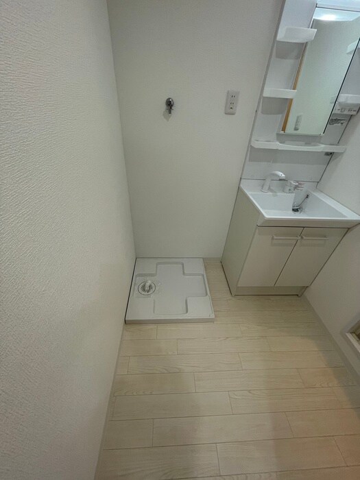 物件内観写真18　(洗濯機置場)