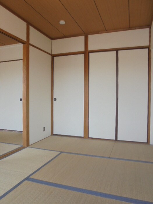 物件内観写真14　(居室)