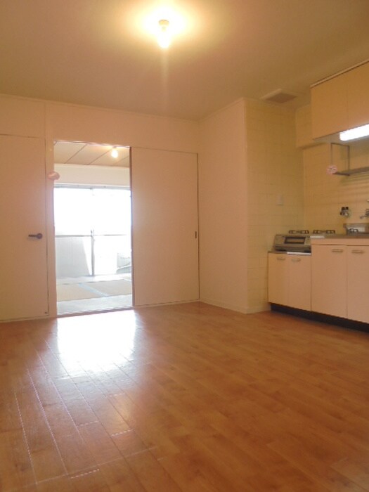 物件内観写真16　(居室)