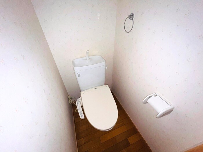 物件内観写真12　(トイレ)