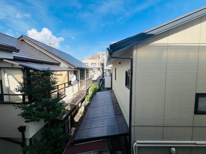 物件内観写真20　(室内からの展望)