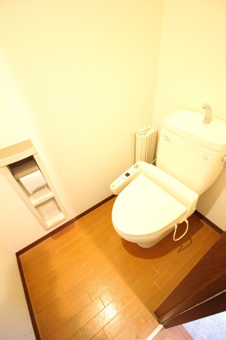 物件内観写真11　(トイレ)