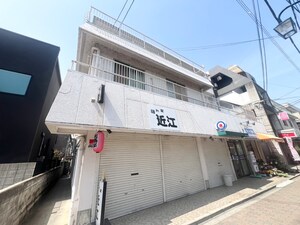 ホワイトハイツ春日外観写真