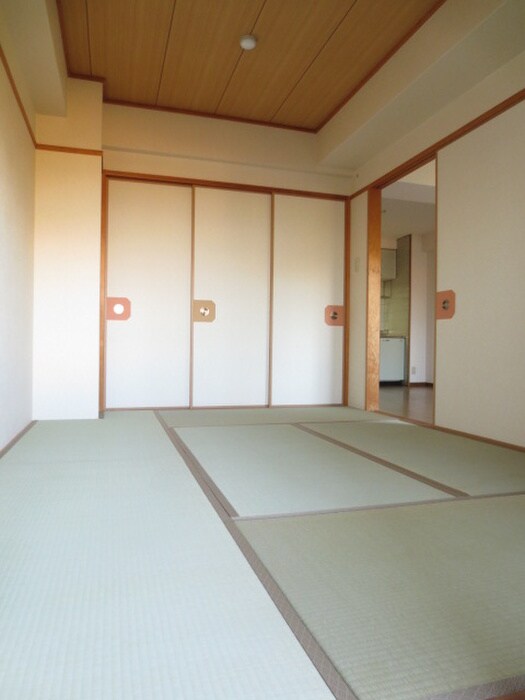 物件内観写真14　(居室)