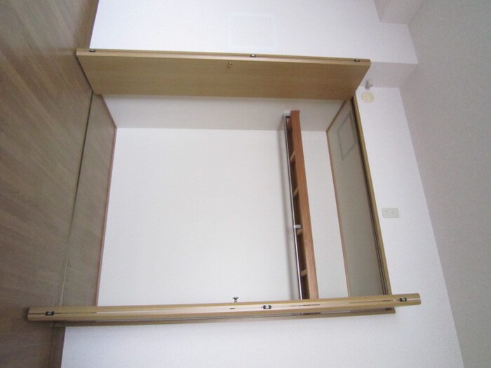 物件内観写真18　(収納)