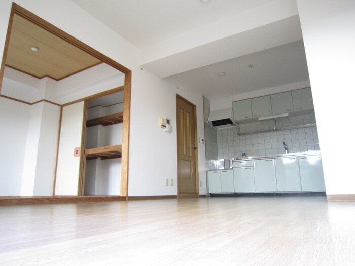 物件内観写真20　(居室)