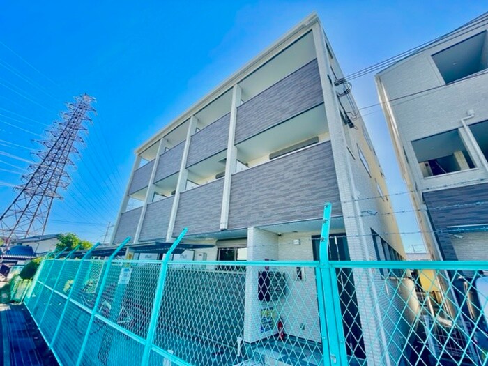 物件外観写真1　(外観写真)