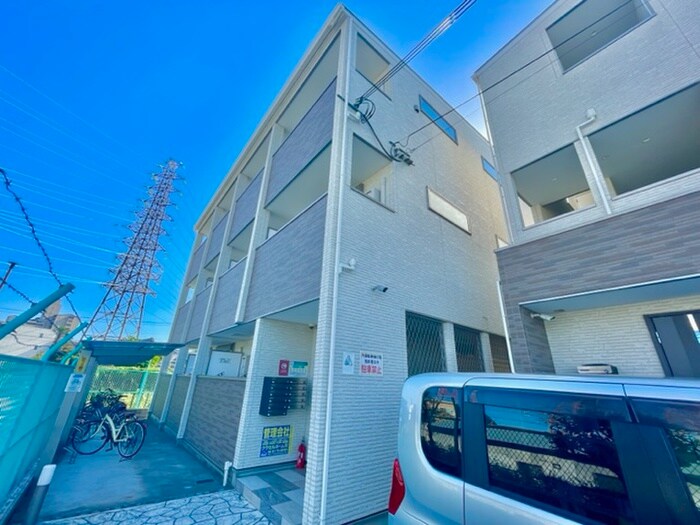 物件外観写真2　(外観写真)